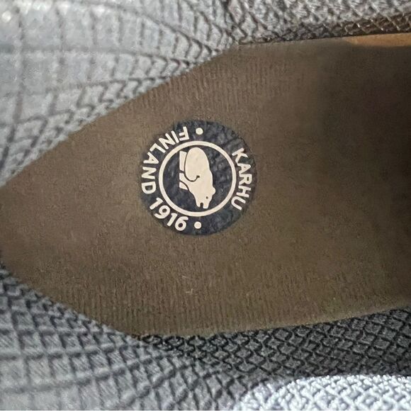 KARHU
Fusion 2.0 " Trees of Finland" Pack - Avocado/Brown Sugar Size 10.5 men’s - Picture 7 of 8